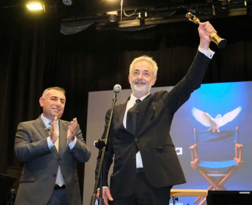 Altın Koza Onur Ödülleri Mehmet Aslantuğ ve Meral Orhonsay’ın