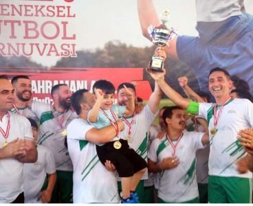 AOSB 11’inci Futbol Turnuvasının Şampiyonu Omnia Nişasta Oldu