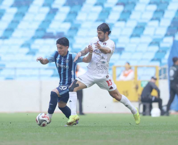 Demirspor'un gençleri Van karşısında direndi ama olmadı:2-4