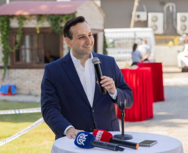 Mehmet Gazioğlu’ndan Bienale Davet