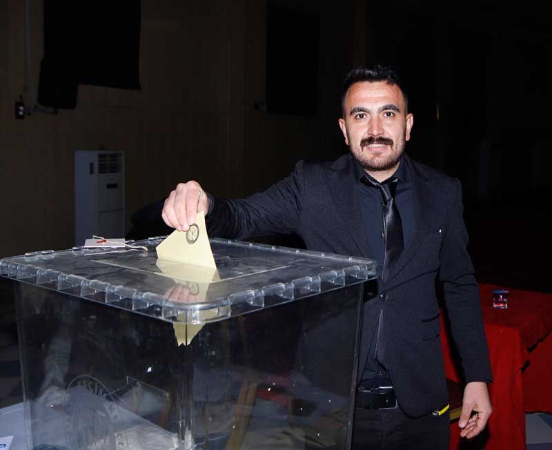 Adem Karkur BBP’nin yeni Feke İlçe Başkanı oldu