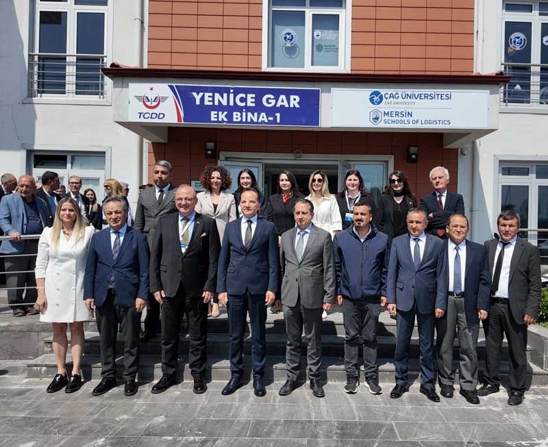 ÇAĞ ÜNİVERSİTESİ’NDEN BİR İLK; MERSİN LOJİSTİĞİNDE SAHADA EĞİTİM MODELİ