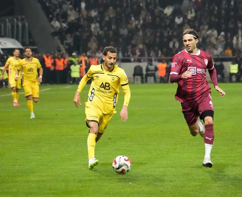 Adana 01 FK, 2-1'lik yenilgiyle Elazığ'da play offa veda etti