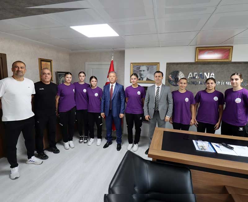 Adana Şehit Ahmet Mehmet Oruç Spor Lisesi'nden Spor İl Müdürü'ne ziyaret
