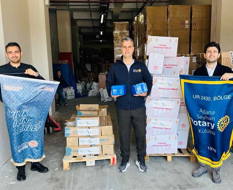 Seyhan Rotary’den tekerlekli sandalye yardımı