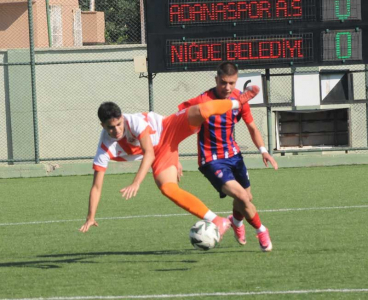 Adanaspor U19, Niğde Belediyesi'ni 3-1'le geçti