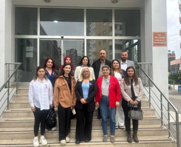 Anahtar Parti Seyhan’da “Şiddete Sessizlik Değil, Dayanışma” etkinliği