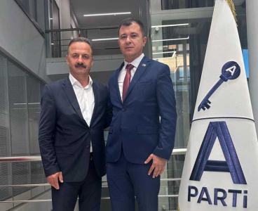 Anahtar Parti Karaisalı Kızıldağ'da Yayla Konseri Düzenliyor