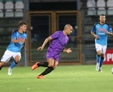 Demirspor, hazırlık maçında Napoli'yle 2-2 berabere kaldı
