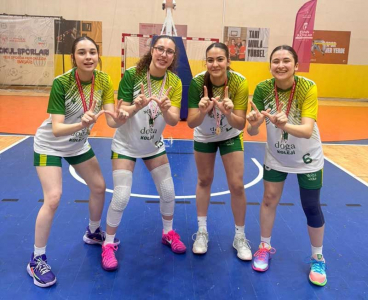 Büyükşehir Belediyespor destekli 3x3 Doğa Koleji Basketbol Takımı Osmaniye'den Birinci Döndü