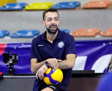 Emirhan Özkan Çukurova Belediyesi Spor Kulübü'nde
