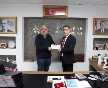 Adana SporTürk Gazetesi ve www.sporturkadana.com'dan Spor il Müdür'ü Çintimar'a "Spor Ödülleri" daveti