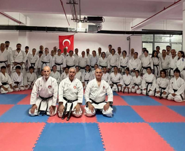 Karate Dan Eğitim Sınavı ve Gelişim Semineri Sona Erdi