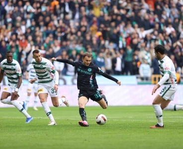 Demirspor Konya'da bir puanı Balotelli'yle kurtardı:2-2