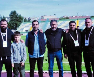Adana 1954 FK'nın yeni sponsoru Şeref Özmen oldu
