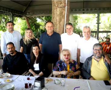 Mersin Yatırımcı İş İnsanları Derneği (MERYAD) kahvaltı etkinliğinde bir araya geldi