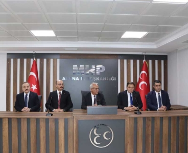 Türkiye Kamu Sendikaları Konfederasyonu MHP Adana İl'i ziyaret etti