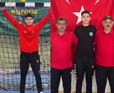 Seyhan Belediyespor'dan Kaleci Namık Serin'e milli davet