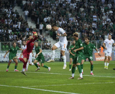 Adana 01 FK, Sakarya'dan puan alamadı: 2-0