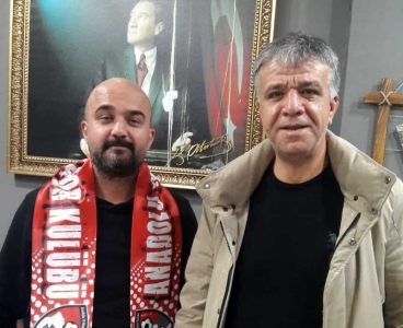 Anadolu 19 Mayıs Spor Başkanı Senayi Yıldız'dan İş İnsanı Recep Kemikli'ye ziyaret