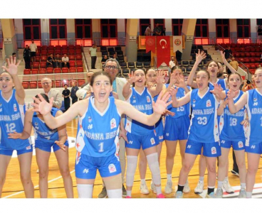 Adana Büyükşehir Belediyespor, Fenerbahçe'yi geçti, yarı finale yükseldi