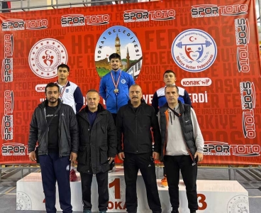 Seyhanlı Halterciler Türkiye Şampiyonasına Damga Vurdu