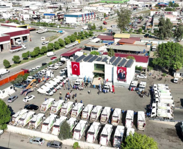 SEYHAN BELEDİYESİ TEMİZLİK FİLOSUNU 41 YENİ ARAÇLA GÜÇLENDİRDİ