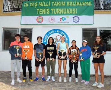 Tenis 16 Yaş Milli Takım Belirleme Müsabakaları Adana'da Yapıldı