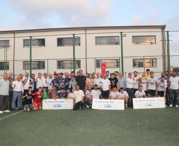 Yüreğir Belediyesi Mahalleler Arası Futbol Turnuvası Sona Erdi