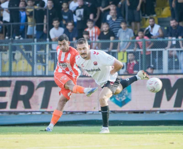Adana 01 FK son dakika golüyle galibiyeti kaçırdı: 3-3
