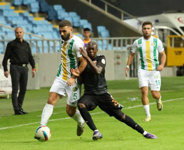 Adanaspor, Şanlı Urfa'ya farklı kaybetti:4-1