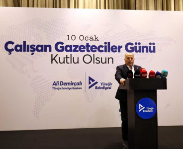 Başkan Demirçalı Adanalı gazetecilerle buluştu