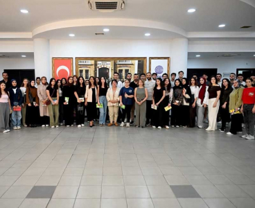SEYHAN BELEDİYESİ’NDEN GENÇLERE EĞİTİMDE TAM DESTEK