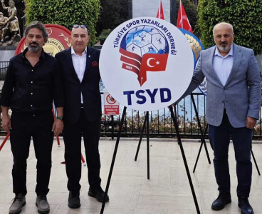 TSYD ve ÇGC'den Cumhuriyet Bayramı Kutlaması